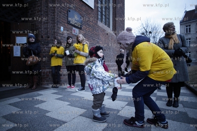 Gdansk. Marsz pamieci ofiar katastrofy smolenskiej...