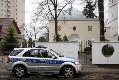Policjanci zabezpieczaja meczet przy Abrahama w Gdansku.
12.01.2015
fot....