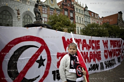 Gdańsk. Manifestacja przeciwko uchodźcom.
12.09.2015
fot....
