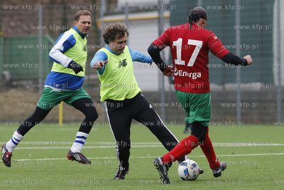 Gdansk. Boisko przy ul. Traugutta.  Sylwestrowy mecz...