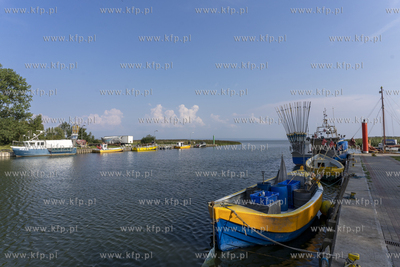Port w Kątach Rybackich nad Zalewem Wiślanym. 19.08.2023...