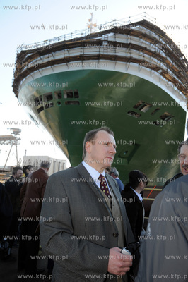 Ostatnie wodowanie w Stoczni Gdynia SA. 196-metrowy...