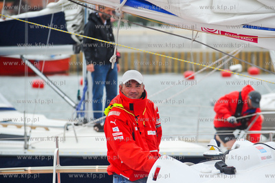 Sopot. Uroczyste przywitanie zeglarza Zbigniewa Gutka...