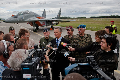 22 Baza Lotnictwa Taktycznego w Malborku. Uroczystosc...