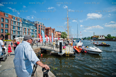Gdansk. Oficjalne rozpoczecie sezonu zeglarskiego.
Nz...