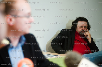 Urzad Miasta Gdanska. Briefing prasowy Macieja Lisickiego...