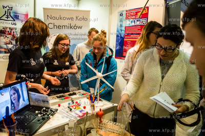 Uniwersytet Gdanski. Wydzial Prawa i Administracji....