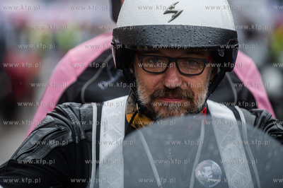 Gdańsk. Manifestacja Komitetu Obrony Demokracji pod...