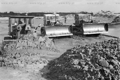 Budowa Rafinerii Gdansk. 
10.10.1973
3pazdziernik73_z.kosycarz_p25
Fot....