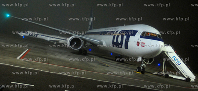 Port lotniczy im. Lecha Walesy w Gdansku Rebiechowie....