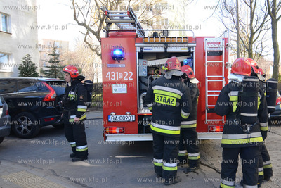 Gdynia, ul. Matejki. Strazacy otrzymali falszywy alarm...