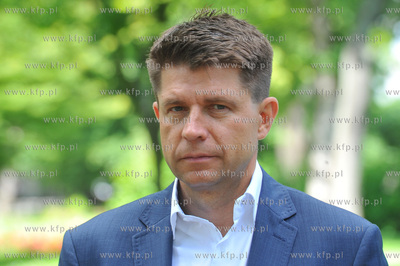 Sopot. Park Lecha i Marii Kaczynskich. Konferencja...