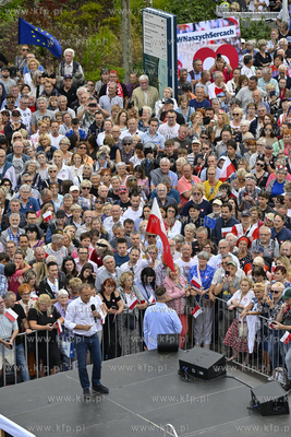 Sopot. Plac Przyjaciol Sopotu. Wiec Donalda Tuska w...