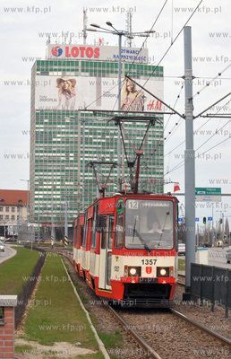 Gdansk - ulica Podwale Grodzkie. Nz tramwaj lini 12...
