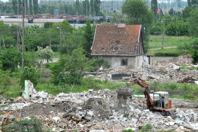 Gdansk, Rudniki. Prace przygotowawcze do budowy drogi...