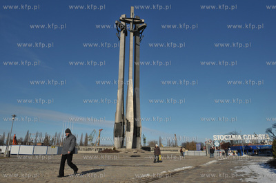 Pomnik Poleglych Stoczniowcow w Grudniu '70 na Placu...