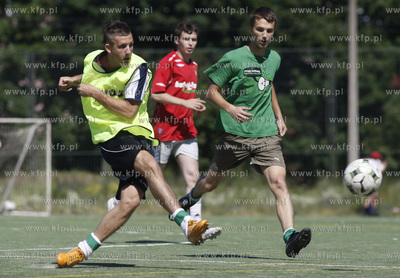 Boisko Zespolu Szkol Ogolnoksztalcacych nr 8 przy ul....