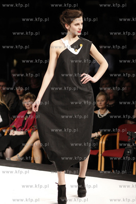 Gdansk. Gala Bursztynu i Mody Amberif 2011. Nz pokaz...