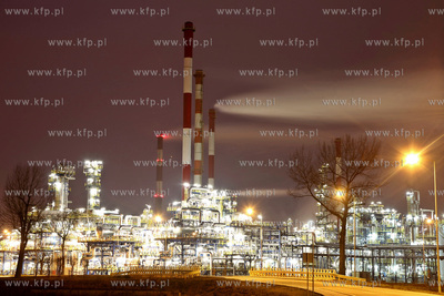 Rafineria GRUPY LOTOS w Gdansku.
29.12.2012
fot....