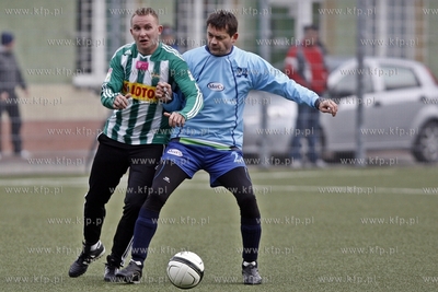 Gdansk. Boisko przy ul. Traugutta.  Noworoczny mecz...