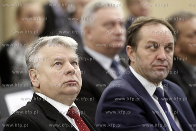 Amber Expo. Miedzynaro?dowy Kongres Smart Metropolia?....