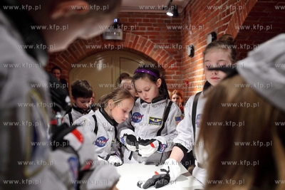 Gdansk. Centrum Hewelianum. Swieto Gdanskiej Nauki....