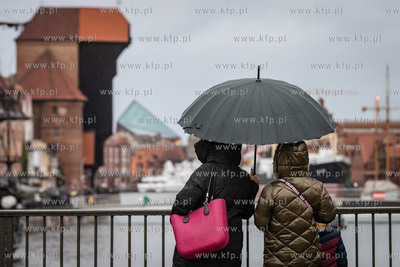 Deszczowy dzień w Gdańsku. 17.02.2022 / fot. Anna...
