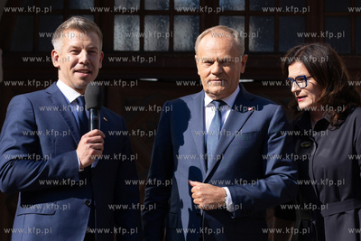 Gdańsk. Spotkanie premier Donald Tusk  premier Węgier...