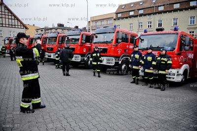 Gdansk. Komenda Wojewodzkiej PSP w Gdansku. Przekazanie...