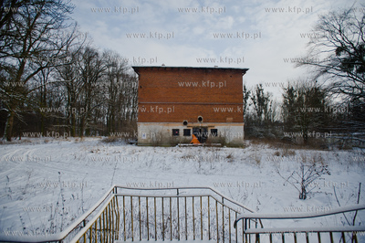 Tereny zespolu dworsko-palacowego z folwarkiem w Rusocinie.
Nz...