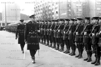 Odprawa wart pododziałów wartowniczych Garnizonu...