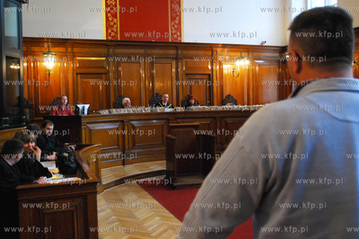 W Sadzie Okregowym w Gdansku rozpoczal sie od poczatku...