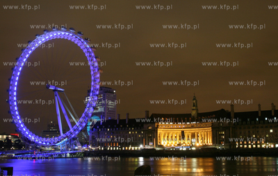 Londyn noca. Nz.London Eye

10.11.2007



fot....
