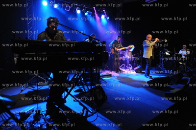 Koncert jubileuszowy Tomasza Stanki i Andrzeja Smolika...