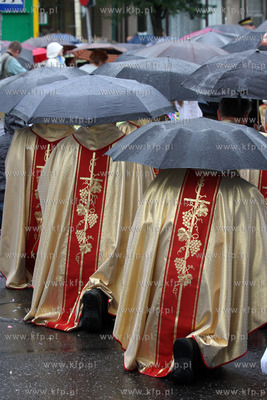 Szczecin. Papieska procesja Bozego Ciala, ulicami Szczecina...