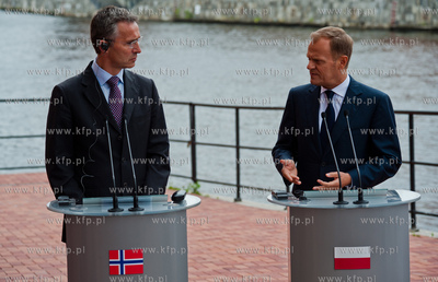 Gdansk, taras Polskiej Filharmonii Baltyckiej. Konferencja...