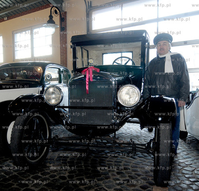 W Gdynskim Muzeum Motoryzacji odbyla sie Wielka Premiera...