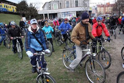 Masa Krytyczna w Gdyni. Glownym zadaniem akcji bylo...