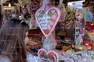 Sopot. Skwer Kuracyjny. Cepeliada. 19.07.2016 fot....