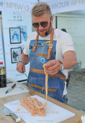 Sopot. Kawiarnia Letnia Kolo Molo. Orange Kino Letnie....