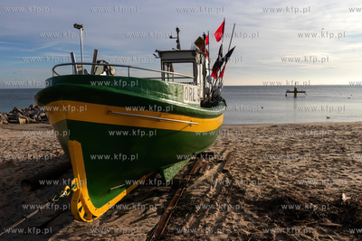 Kuter rybacki na plaży w Gdyni Orłowie.
17.01.2025
fot....