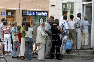 Kolejka do Baru Turystycznego jak za dawnych czasow....