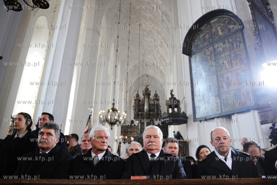 Msza za zmarlych w katastrofie samolotu prezydenckiego....