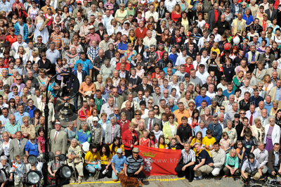 III Swiatowy Zjazd Gdanszczan. Zdjecie Rodzinne Gdanszczan...