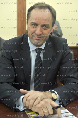 I sesja Sejmiku Wojewodztwa Pomorskiego IV kadencji....