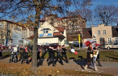 Dzielnicowe obchody Dnia Niepodleglosci w Gdansku Siedlcach...