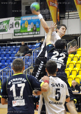 Mecz pilki recznej I ligi SMS ZPR Gdansk - Wybrzeze...