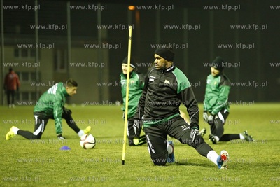 Boisko treningowe przy ul. Traugutta w Gdańsku. Trening...