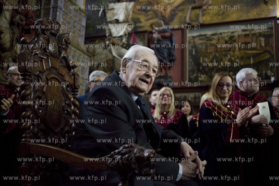 Gdańsk. Dwór Artusa. Uroczysta sesja Rady Miasta....