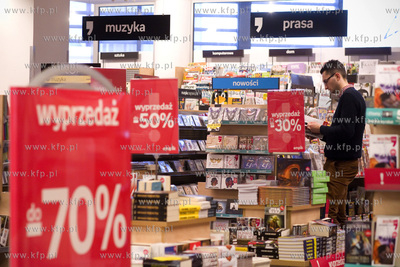 Wyprzedaże w Centrum Handlowym Manhattan w Gdańsku...